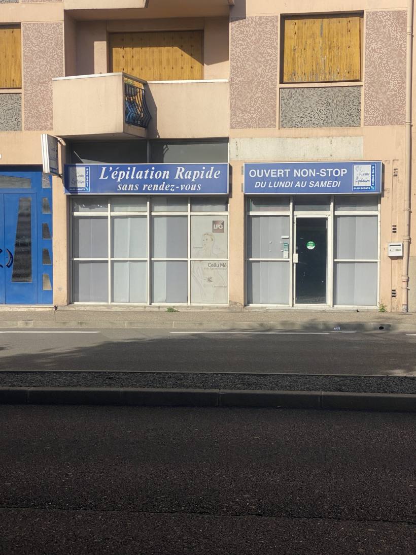 À LOUER, Local professionnel 80 m², Avenue Georges Pompidou, Nîmes