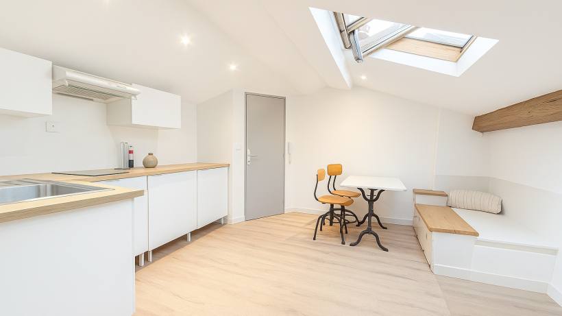APPARTEMENT CENTRE location 3eme etage